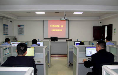 常德交警直屬一大隊交通管理法制知識網(wǎng)校培訓(xùn)班正式開班，聚焦教育咨詢服務(wù)